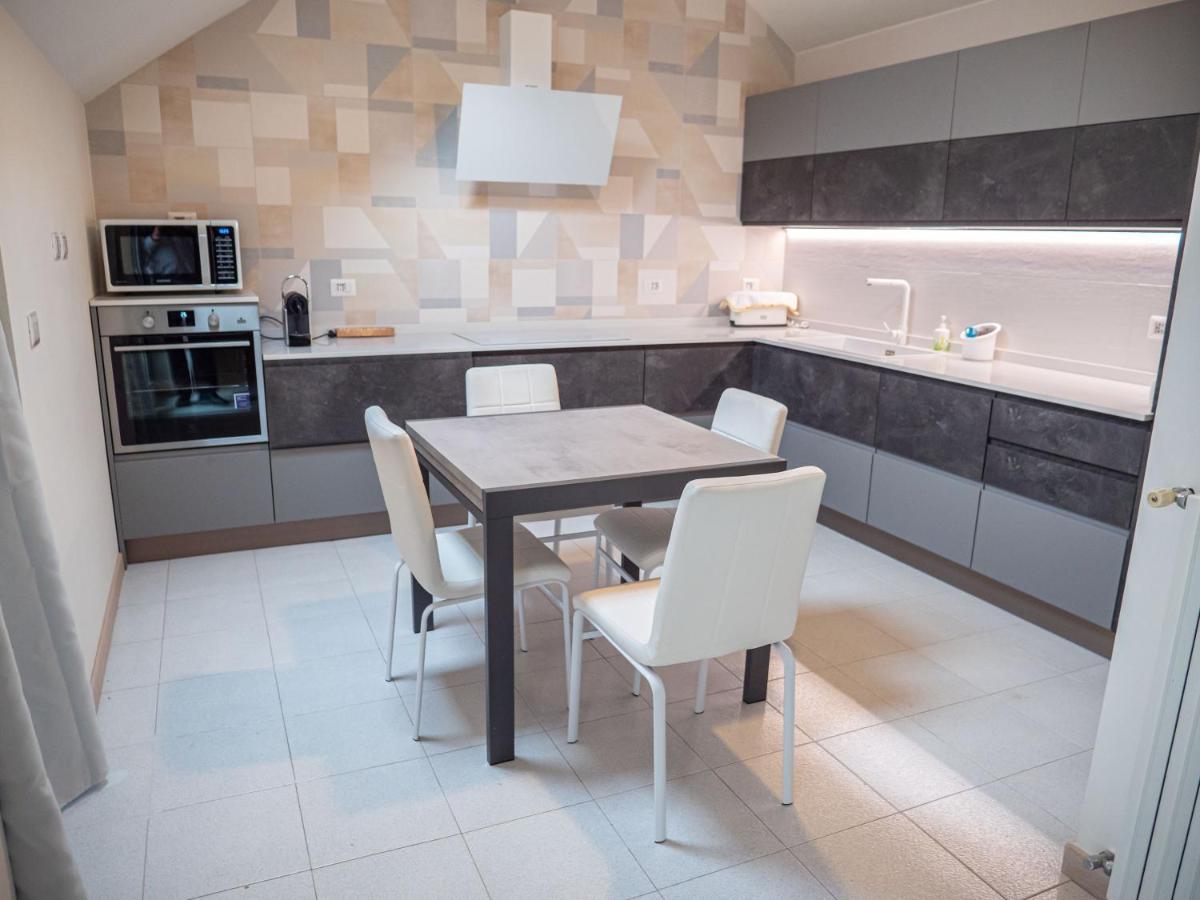 Apartament Comfy Penthouse Mediolan Zewnętrze zdjęcie