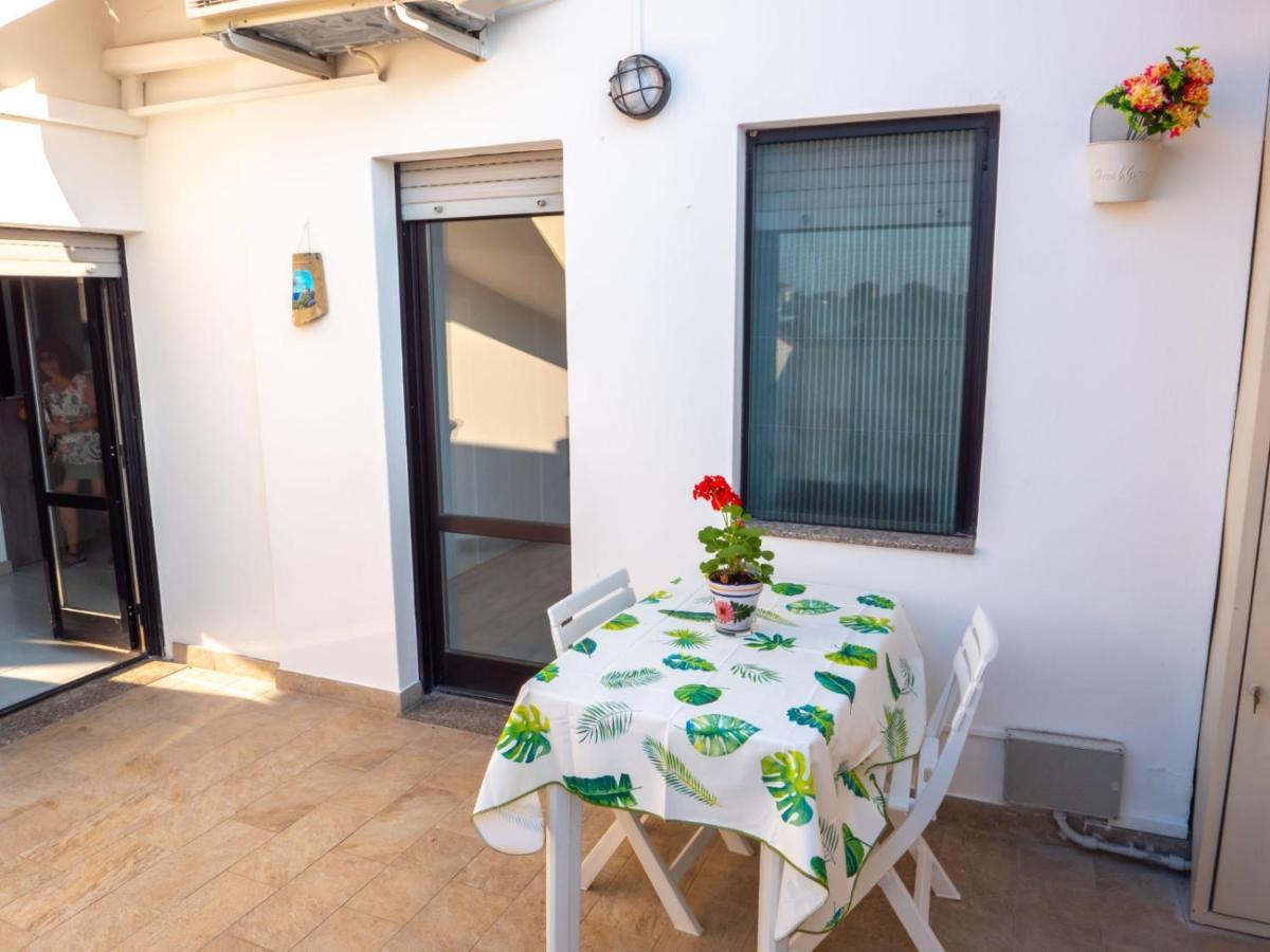 Apartament Comfy Penthouse Mediolan Zewnętrze zdjęcie